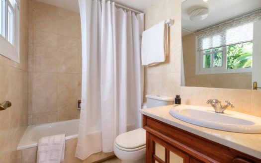 Villa de 3 dormitorios en Milla de Oro