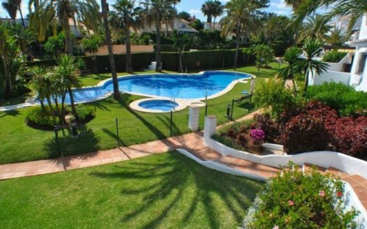 2 bedrooms Apartment in Nueva Andalucia