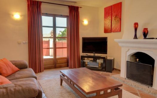 2 bedrooms Townhouse in Nueva Andalucia