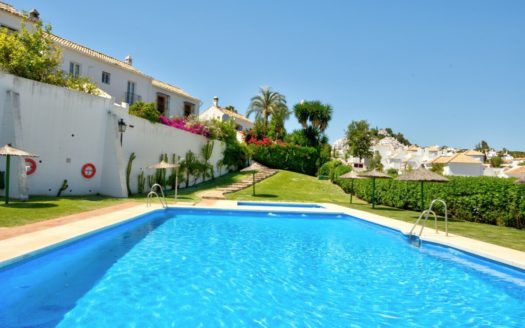 2 bedrooms Townhouse in Nueva Andalucia