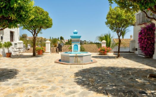 2 bedrooms Townhouse in Nueva Andalucia