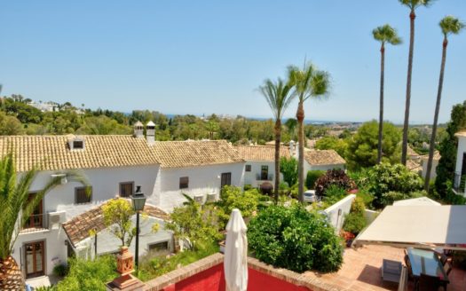 2 bedrooms Townhouse in Nueva Andalucia