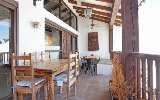 Ático de 2 dormitorios en Benahavis