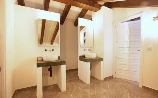 Ático de 2 dormitorios en Benahavis