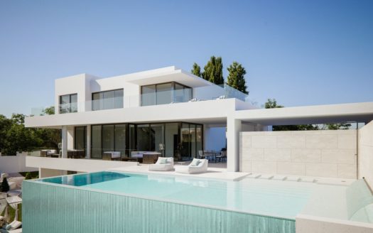 4 bedrooms Villa in Benahavis