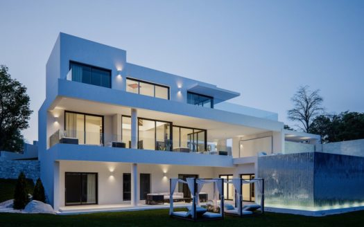 4 bedrooms Villa in Benahavis