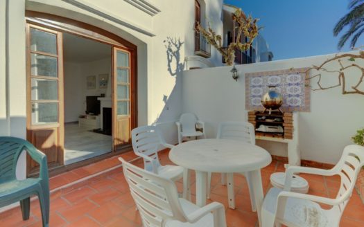 Adosado de 2 dormitorios en Nueva Milla de Oro