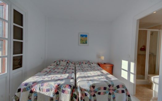 Adosado de 2 dormitorios en Nueva Milla de Oro