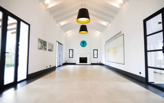 Villa de 5 dormitorios en Nueva Milla de Oro