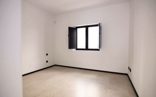 Villa de 5 dormitorios en Nueva Milla de Oro