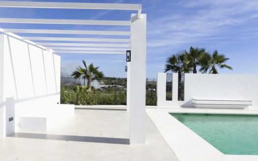 Villa de 5 dormitorios en Nueva Milla de Oro