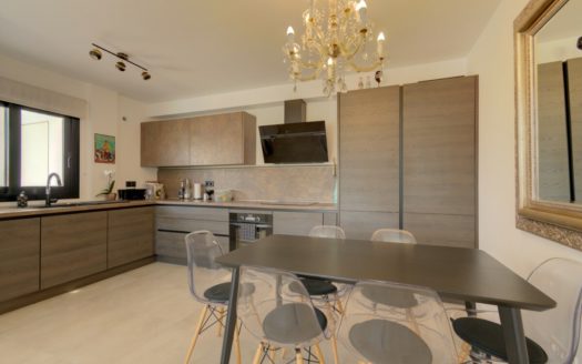 3 bedrooms Apartment in Nueva Andalucia