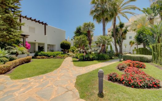 3 bedrooms Apartment in Nueva Andalucia