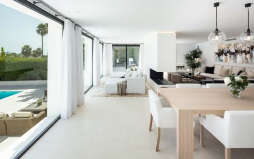 4 bedrooms Villa in Nueva Andalucia