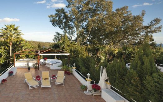 5 bedrooms Villa in Nueva Andalucia