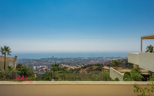 Ático de 3 dormitorios en Los Monteros