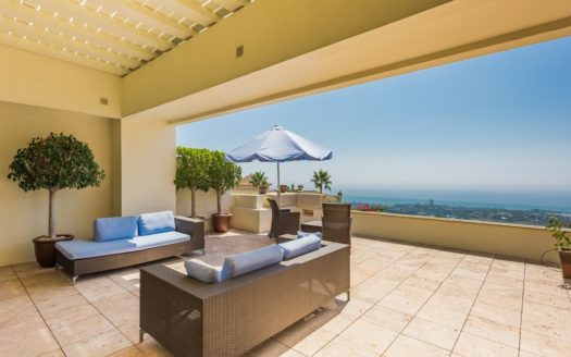 Ático de 3 dormitorios en Los Monteros