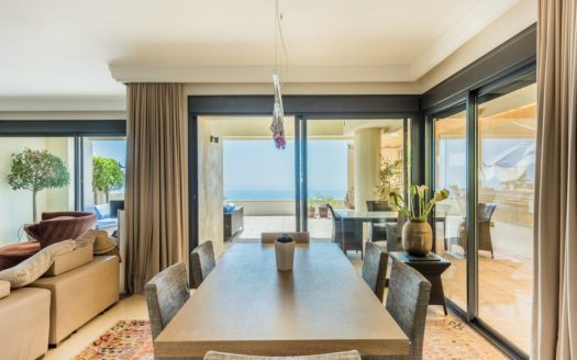 Ático de 3 dormitorios en Los Monteros