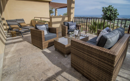 Apartamento de 3 dormitorios en Benahavis