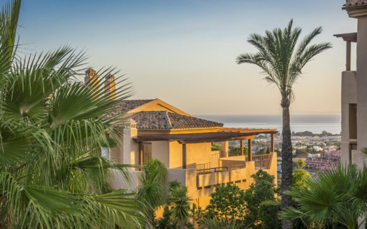 Apartamento de 3 dormitorios en Benahavis