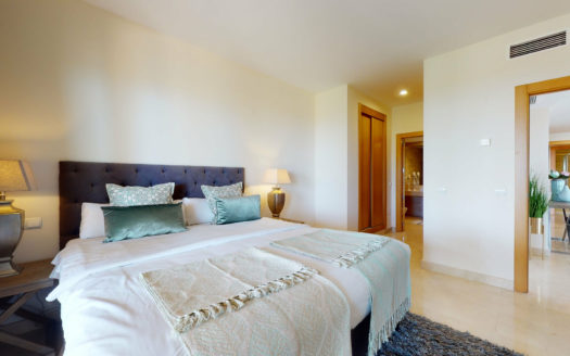 Apartamento de 3 dormitorios en Benahavis