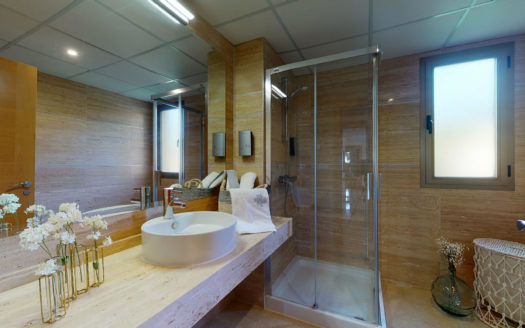 Apartamento de 2 dormitorios en Benahavis