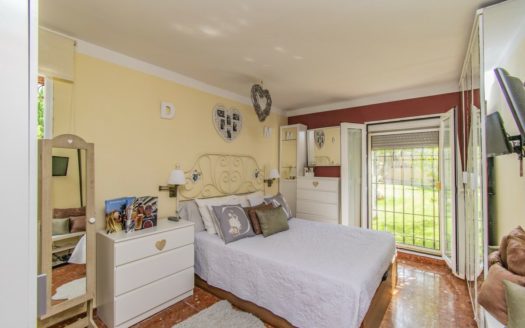 Villa de 6 dormitorios en Milla de Oro