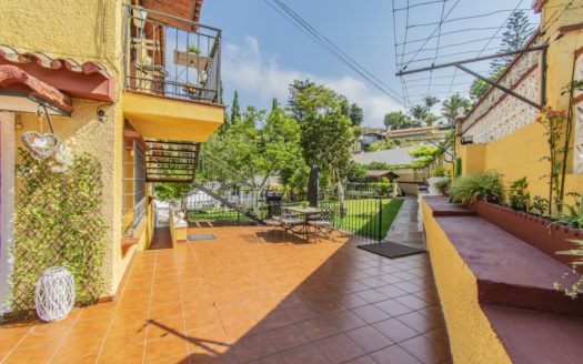 Villa de 6 dormitorios en Milla de Oro