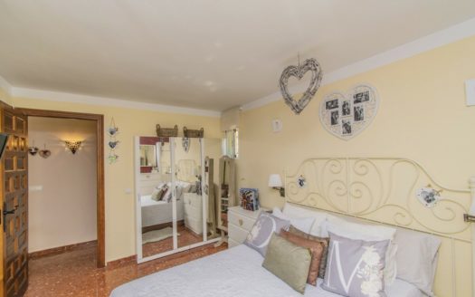 Villa de 6 dormitorios en Milla de Oro