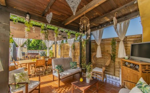 Villa de 6 dormitorios en Milla de Oro