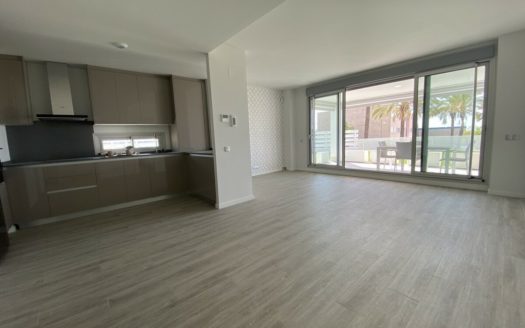 Apartamento de 3 dormitorios en Cancelada