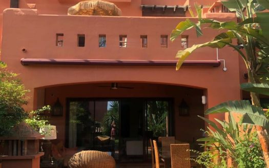 5 bedrooms Townhouse in Milla de Oro