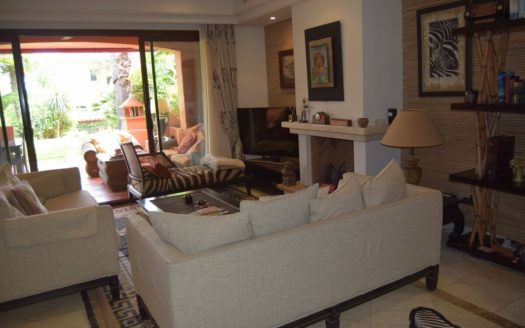 5 bedrooms Townhouse in Milla de Oro