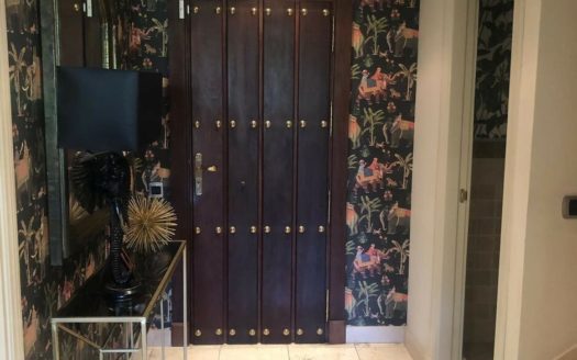 5 bedrooms Townhouse in Milla de Oro