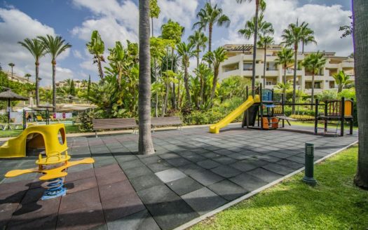 2 bedrooms Apartment in Bahia de Marbella