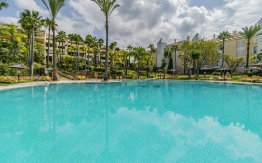 2 bedrooms Apartment in Bahia de Marbella
