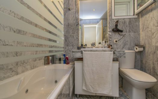 2 bedrooms Apartment in Bahia de Marbella