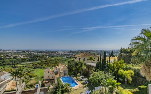 3 bedrooms Villa in Benahavis