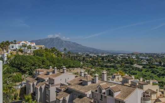 3 bedrooms Villa in Benahavis