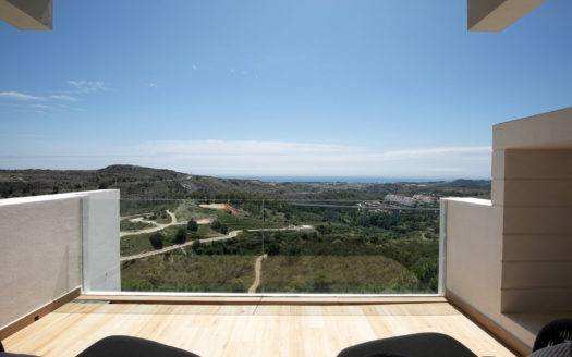 Ático de 4 dormitorios en  Benahavis