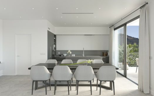 4 bedrooms Villa in Benahavis