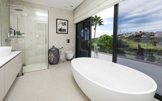 5 bedrooms Villa in Benahavis