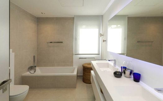 5 bedrooms Villa in Benahavis