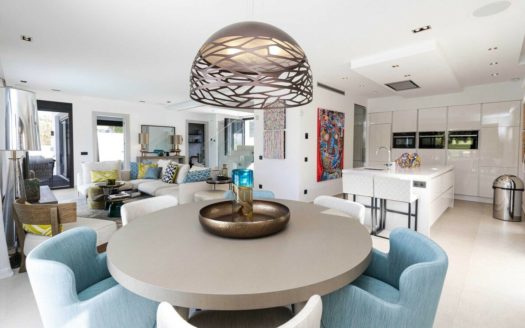 5 bedrooms Villa in Benahavis