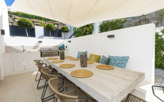 5 bedrooms Villa in Benahavis