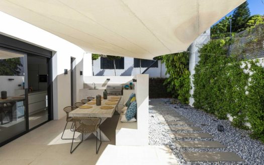 5 bedrooms Villa in Benahavis