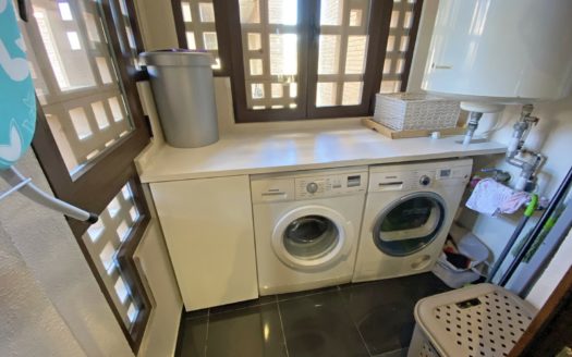 Apartamento de 3 dormitorios en Nueva Milla de Oro