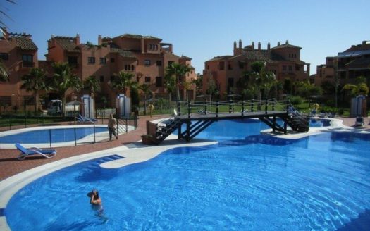 Apartamento de 3 dormitorios en Hacienda del Sol