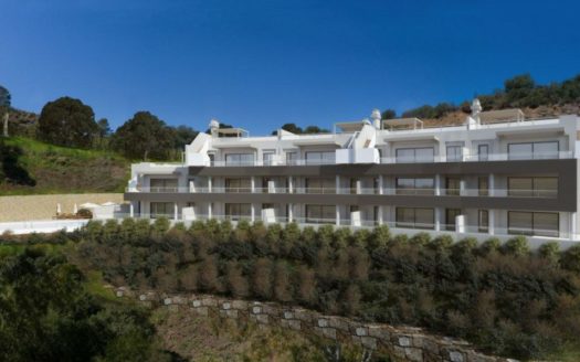 Apartamento de 3 dormitorios en Benahavis