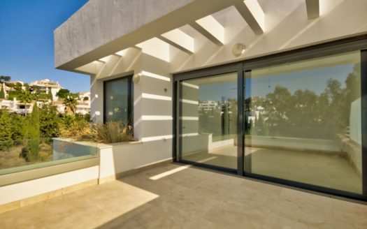 4 bedrooms Townhouse in Milla de Oro